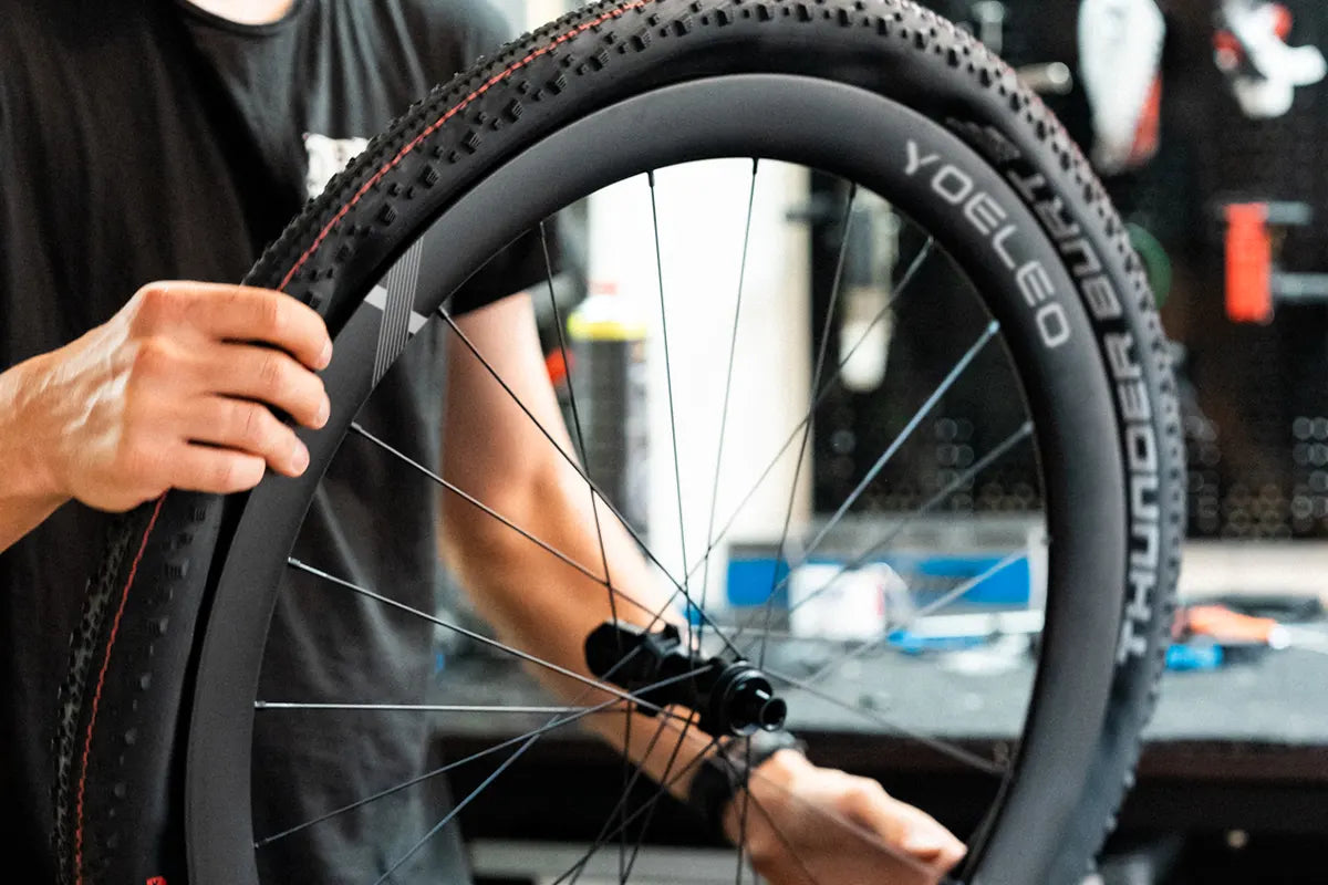 Person recieving their new Yoeleo wheels