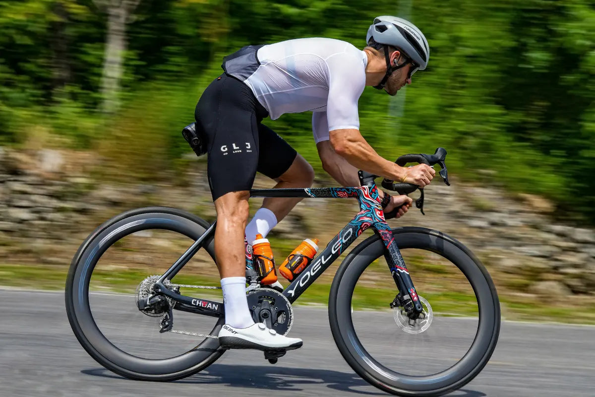 Rider descending with hands in the drops