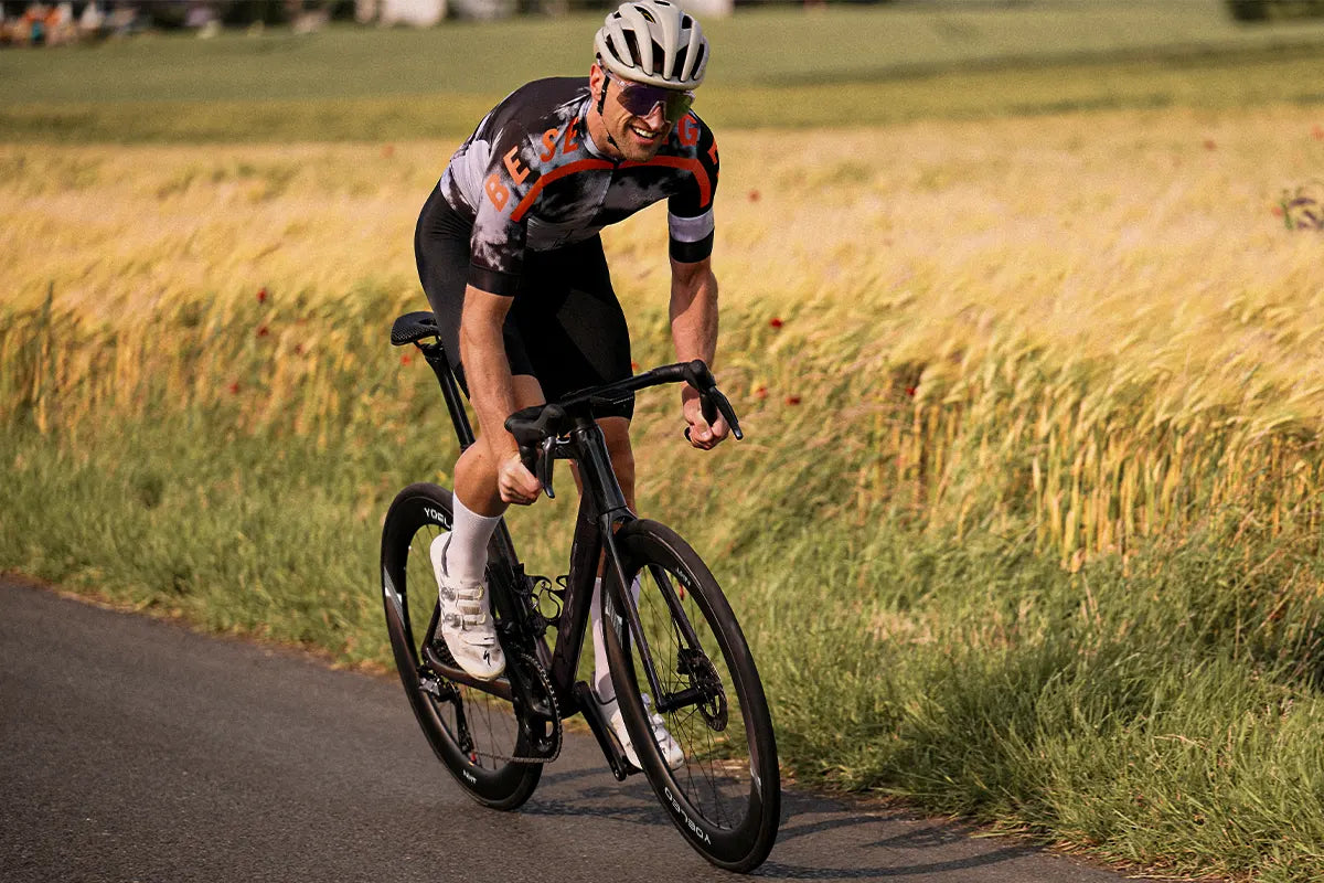 Rider on 60mm rims setup